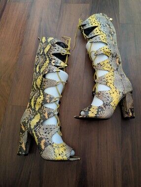Yellow Snake-Print Lace-Up Peep-Toe, Gladiator Inspired High Heel Boot Machi 8.5
